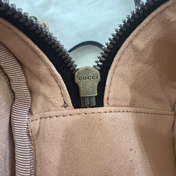 GG Marmont Vanity Backpack Matelasse Leather Mini - Picture 1 of 8